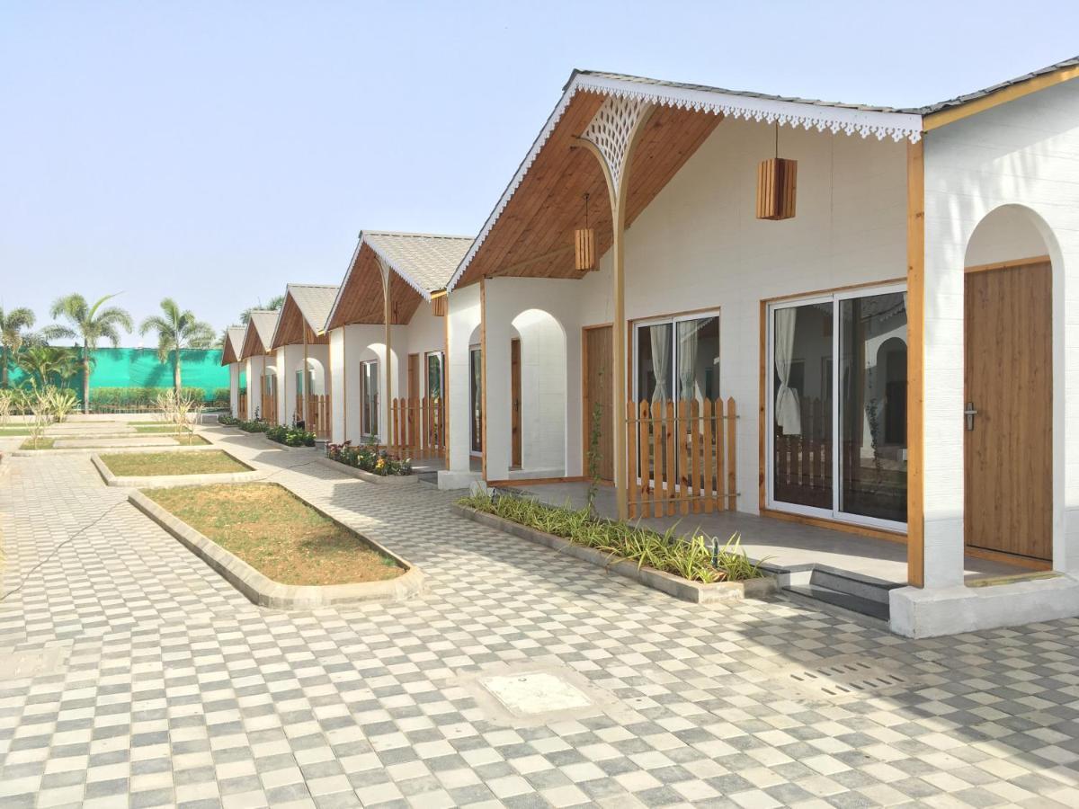 Vits Daman Devka Beach Damão Exterior foto