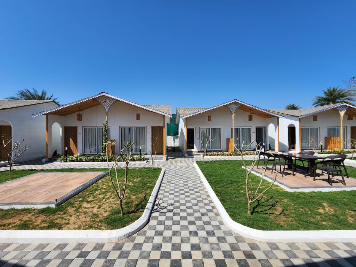 Vits Daman Devka Beach Damão Exterior foto
