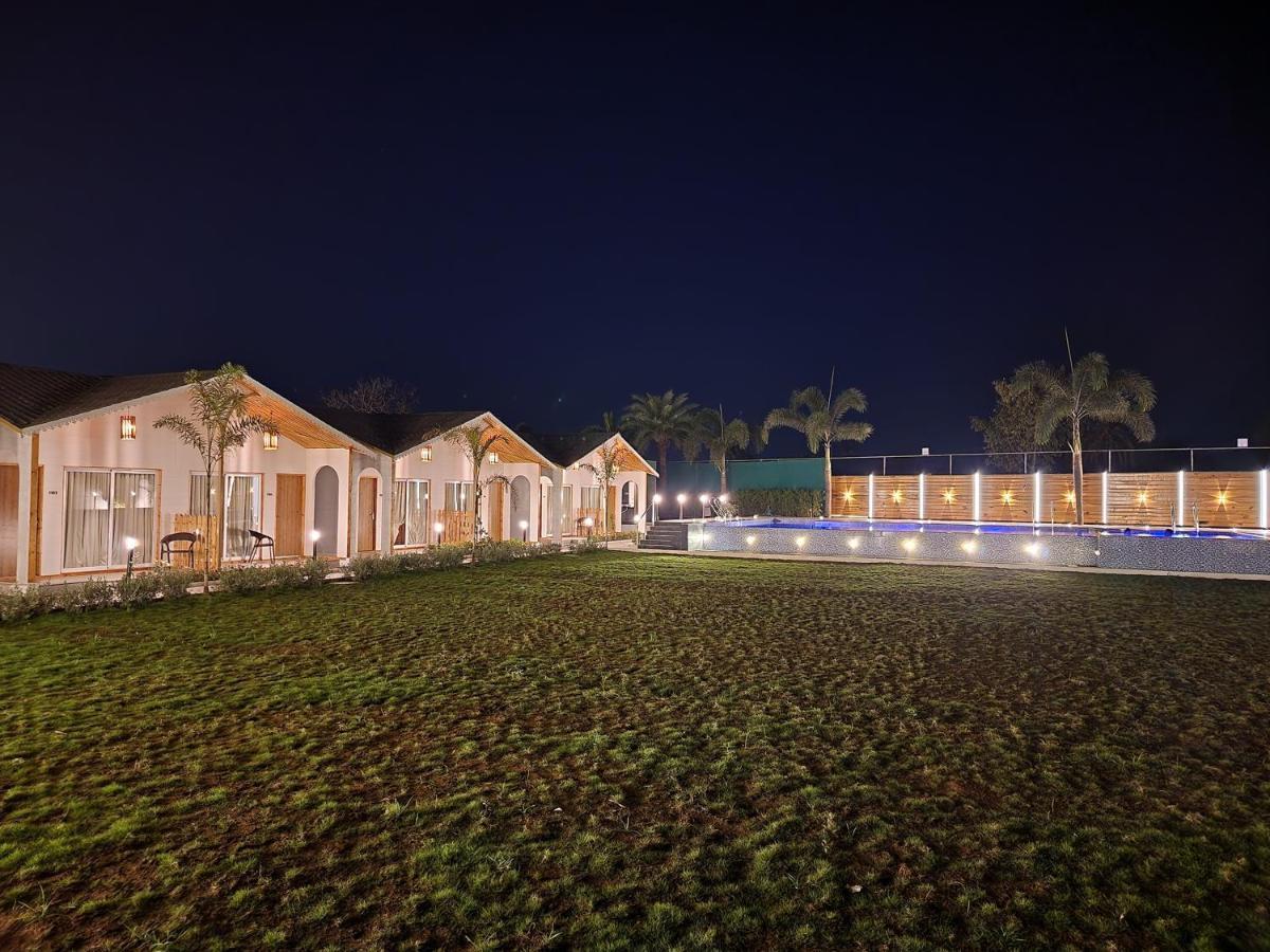 Vits Daman Devka Beach Damão Exterior foto